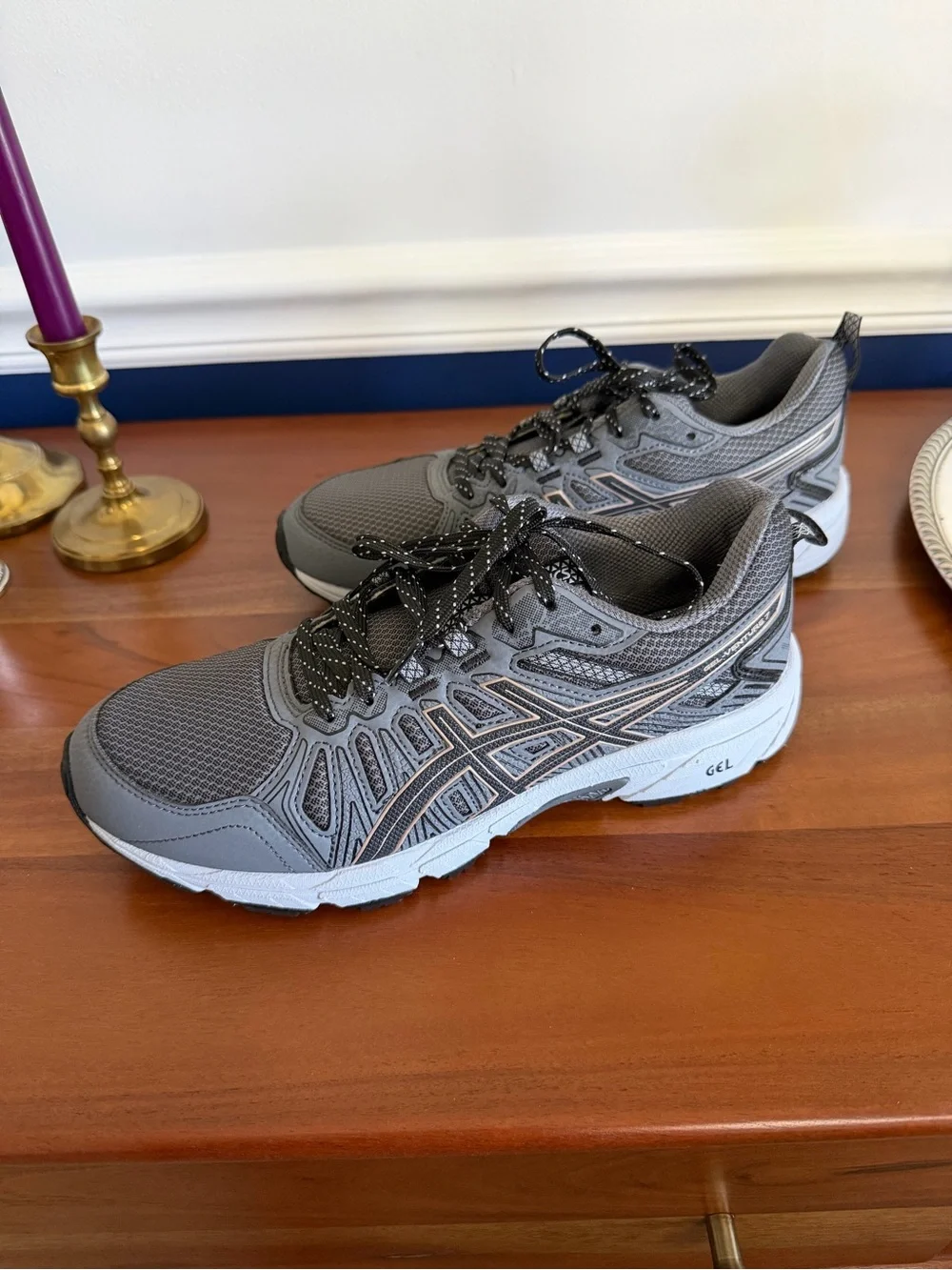 NEW ASICS Women's Gel-Venture 7 trail running shoes size 9